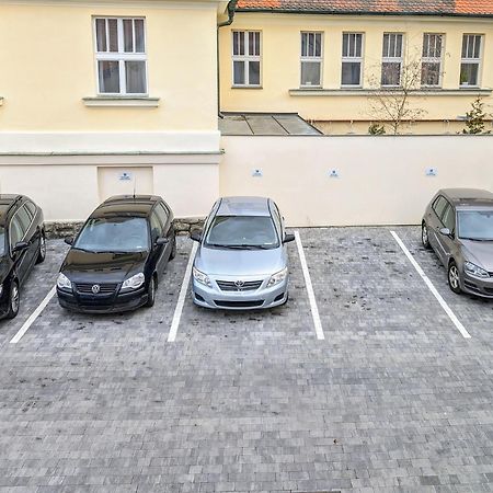 Residence Wurmfeld - Rodinny Apartman S 3 Loznicemi เชสกี้ครุมลอฟ ภายนอก รูปภาพ