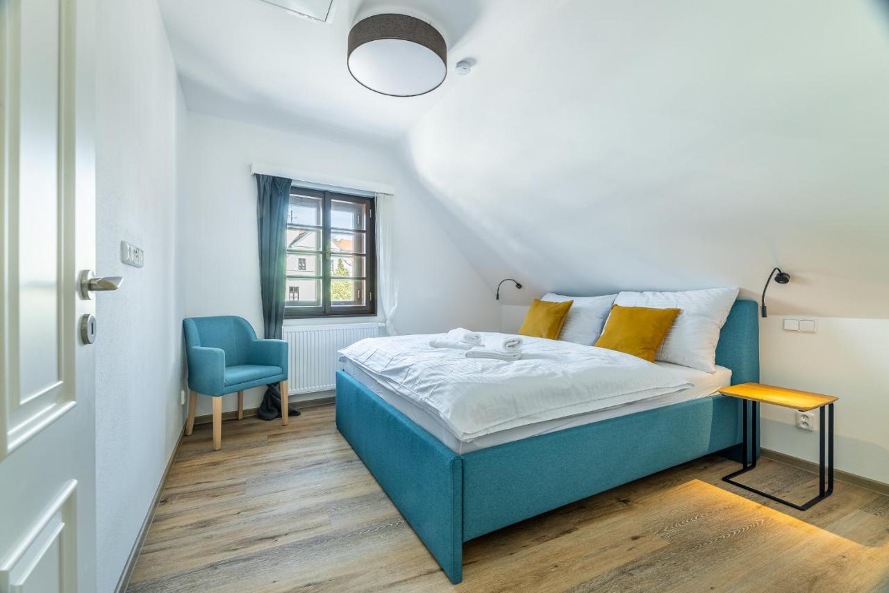 Residence Wurmfeld - Rodinny Apartman S 3 Loznicemi เชสกี้ครุมลอฟ ภายนอก รูปภาพ